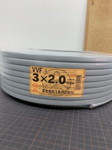 富士電線工業のVVFケーブル（型番：2.0mm×3C×100m）の買取実績